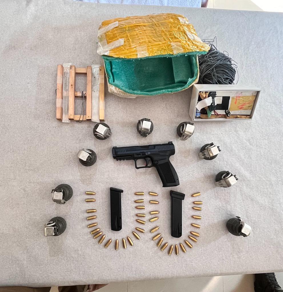 Suspicious box  recovered with 1 IED 1 Pistol 2 Magazines 9 Grenades 38 Pistol Rounds:  Jammu Police