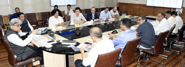 CS J&K expresses concern over slow pace of installations of PM Surya Ghar Muft Bijli Yojana