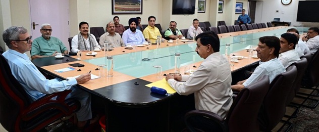 BJP MLAs seek deletion of Urdu for Naib Tehsildar posts