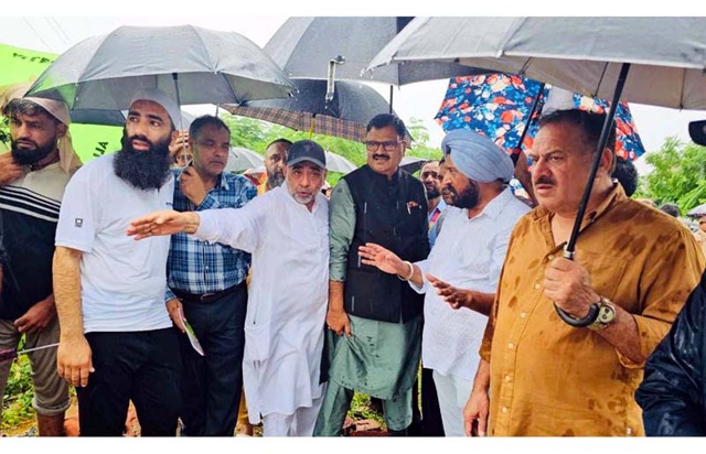 Rana orders  to Chief Engineer/Superintending Engineers to monitor deployment of private water tankers in affected localities
