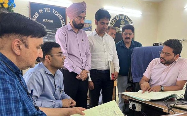 DC Jammu inspects Girdawari registrations but no actions on LG's AC's Decisions dtd 29th Feb, 2022 & July 2024