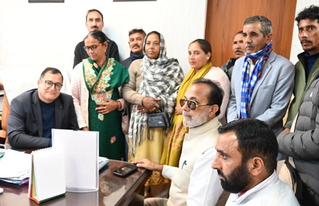 Javid Dar again assesses development issues, as usual, assures time bound action 