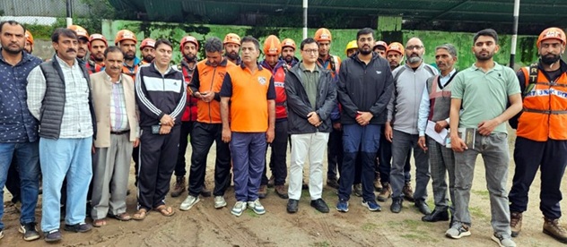DC Baramulla conducts extensive visit of Uri