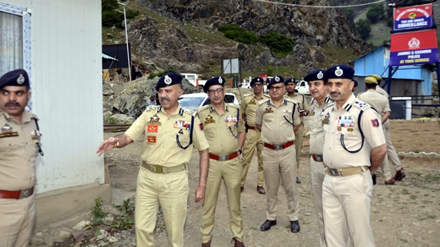 DGP J&K chairs high level joint Security review meeting at Anantnag