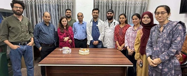 'Under Dr Ashutosh, first ever PG batch in Radiation Oncology begins at GMC Jammu '