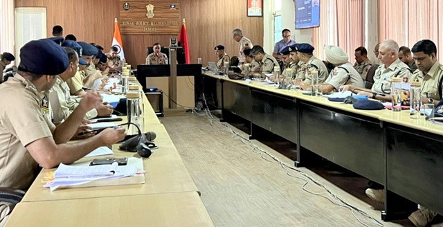 IGP Jammu emphasizes importance of close coordination with Army & CRPF to enhance operational effectiveness