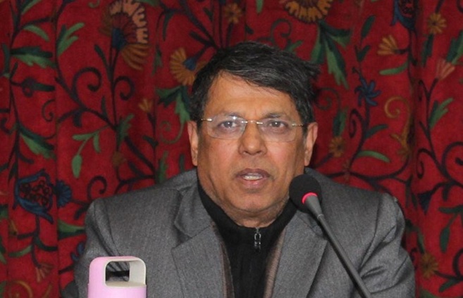 'SEC Shantmanu  reviews preparedness for Panchayat, DDC elections '