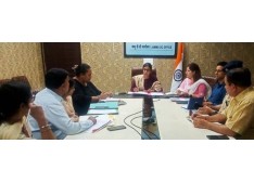 DC Jammu calls for due care to animals after rescue, post operative stage
