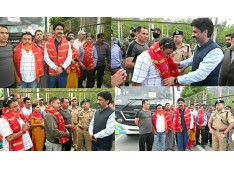 DC Anantnag welcomes devotees of  Maata Kheer Bhavani  at Navyug Tunnel