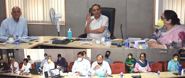  Kansal reviews JKPDC working; Directs for synergizing efforts to complete projects at earliest