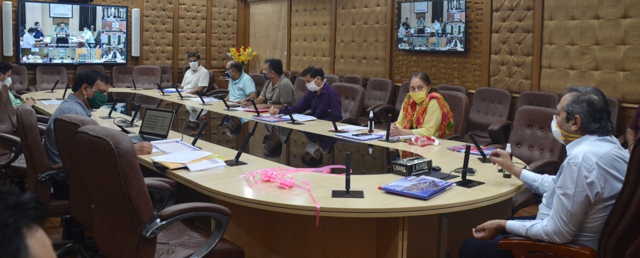 Advisor Baseer Khan reviews functioning of Department of Rural Development & Panchayati Raj in Jammu