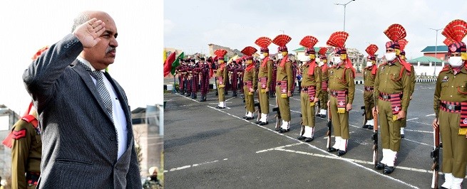 Chief Justice Pankaj Mithal visits District Court Complex Srinagar