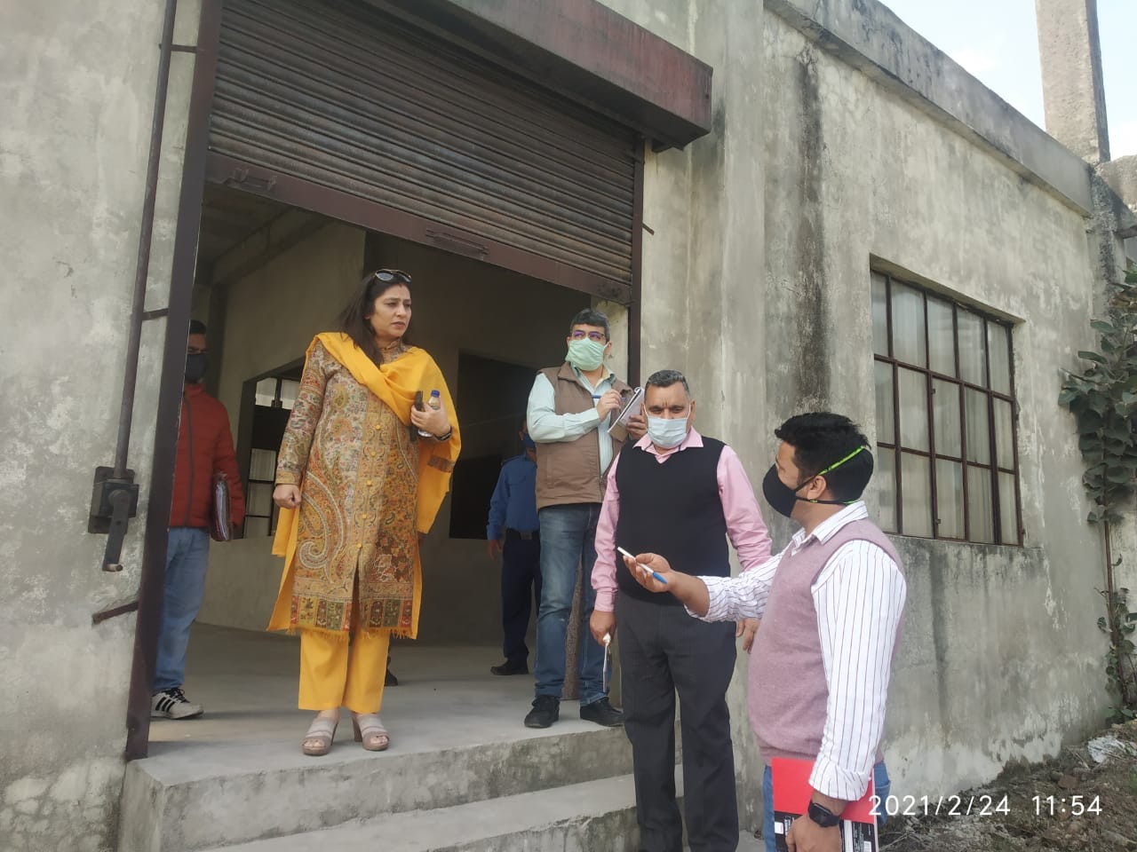 Anoo Malhotra inspects Industrial units in Jammu/Samba