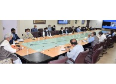 LG J&K directed Administrative Secretaries to improve speed, quality of decision-making