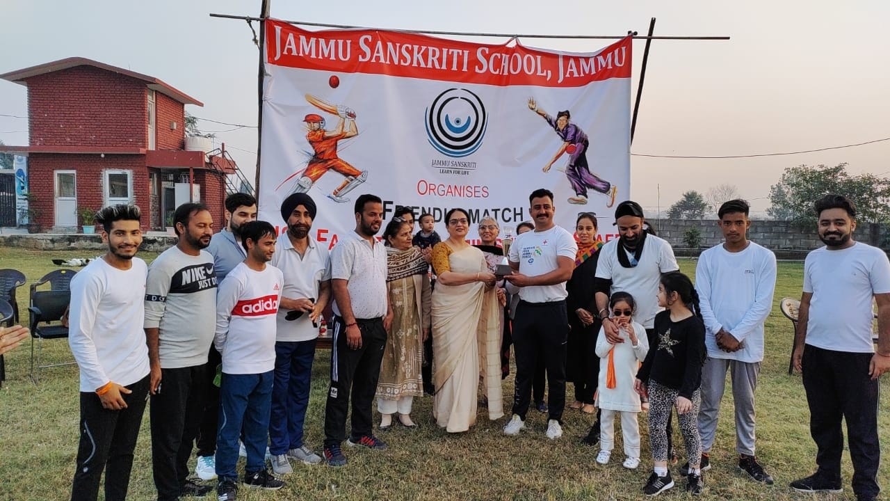 Jammu Sanskriti School organizes Cricket match