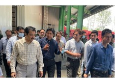 Vivek Bhardwaj visits IGC Lassipora, Pulwama; reviews Industrial scenario