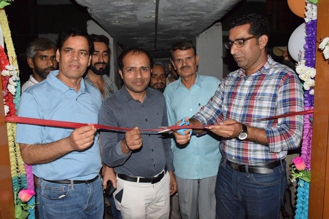 Shahid reviews tribal education projects in Rajouri