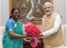 PM Modi meets NDA's Presidential candidate Droupadi Murmu