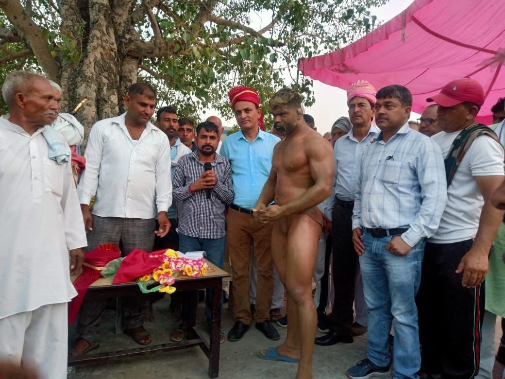 Babba Pahlwan of Domana Akhara wins Kharah Kesri Dangal Championship