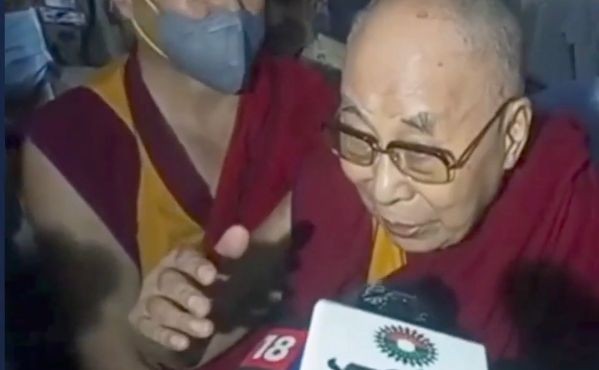 Dalai Lama lands in Jammu due to inclement weather in Ladakh