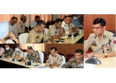 Mukesh Singh convenes a joint meeting of senior officers of Police, security forces, intelligence agencies