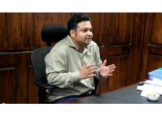 DC Anantnag directs complete digitisation of Jamabandies by 30th Sep