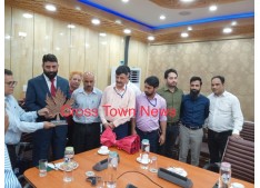 Shabbir Keen receives farewell from GAD; to join as MD J&K Housing Board