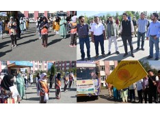  DC Kulgam flags-off group of girls on 06 days trekking expedition