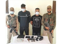 J&K: Two extortionists arrested along with dummy pistol, dagger & other articles