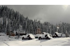 Light to Moderate Rain, Snow likely in J&K in first week of November