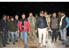 DivCom Jammu ,DIG DKR, DC & SSP Kishtwar trek 14 kms to reach Chug Village;Dicom issues directions