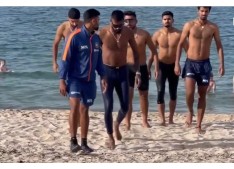 Hardik Pandya, Umran Malik & Others enjoy Beach in New Zealand 
