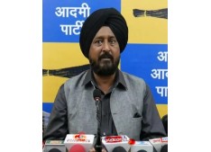 Demolition drive stopped to save land of big BJP sharks: Tony