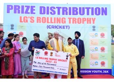  Lt Governor addresses the closing ceremony of LG's Rolling Trophy