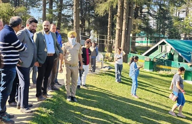 Secy Tourism brings fresh energy in Patnitop; but where is Director ...